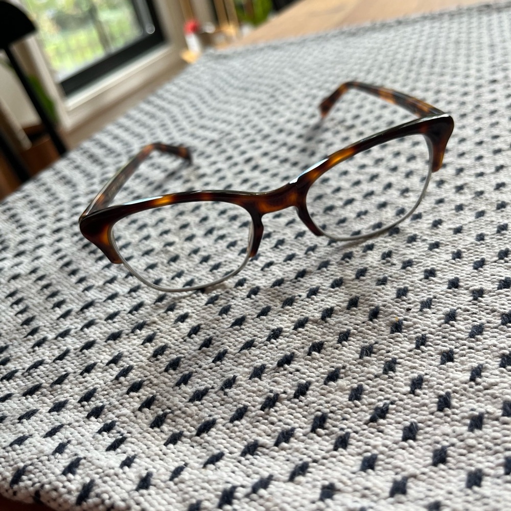 Warby Parker Holcomb tortoiseshell frames